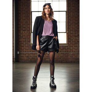 NWT Simply Vera S Lilac Modern Tee Short Sleeve Top